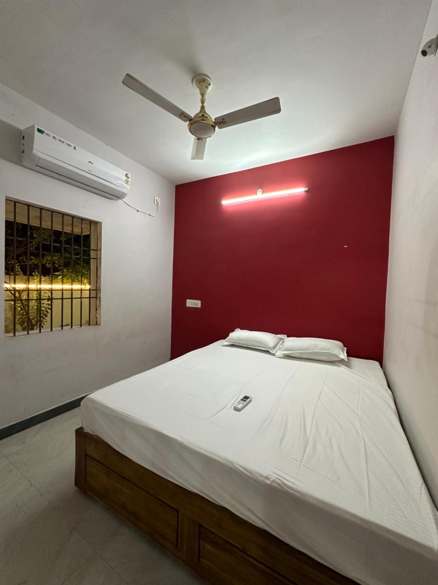 Arunachala Sashwin Guest House Tiruvannāmalai エクステリア 写真